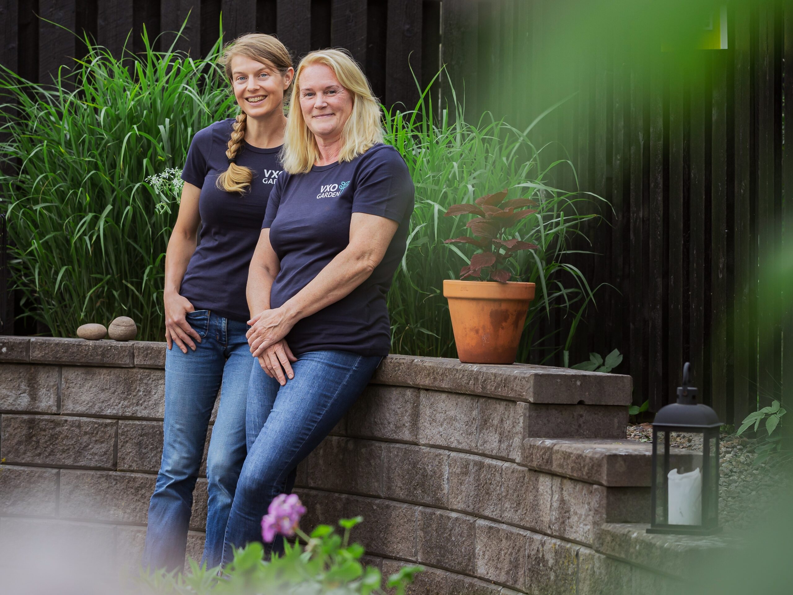 Charlotta och Anneli från VXO Garden.